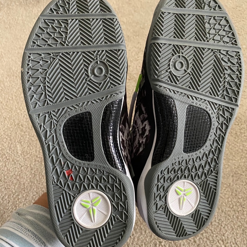 KOBES - Picture 2 of 3